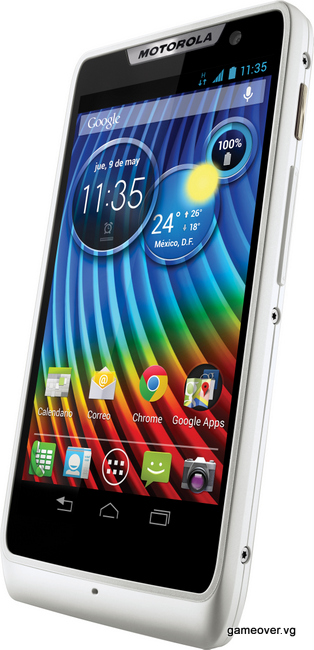 Motorola RAZR D3 (2)