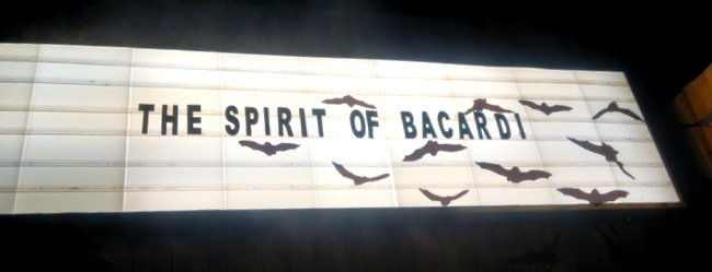 Warren Ellis y Michael Allred colaboran para crear la novela gráfica “The Spirit of Bacardí”